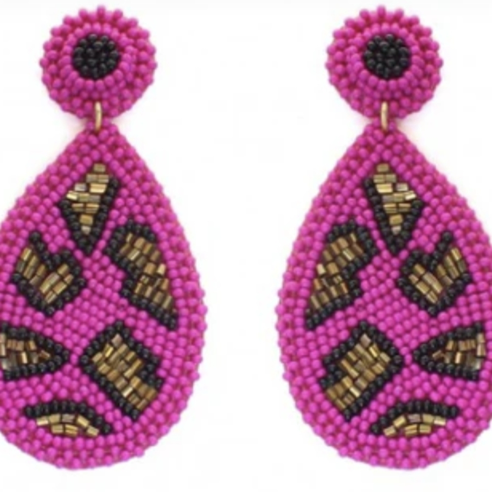 Eye Catching Fuchsia ( Bright Pink) Beaded Earrings - Picture 5 of 6